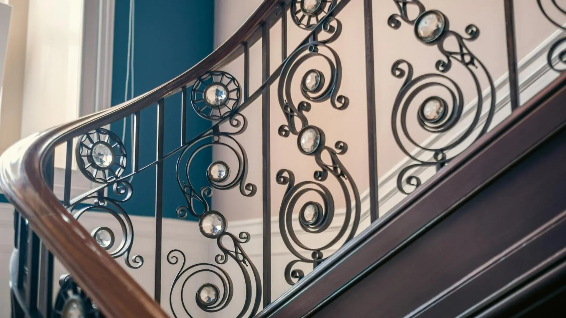 Longevity Senses - Cascais Boutique Hotel - Adults Only